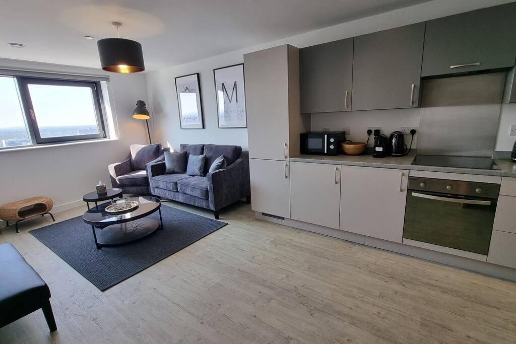 2 Bedroom Penthouse Manchester