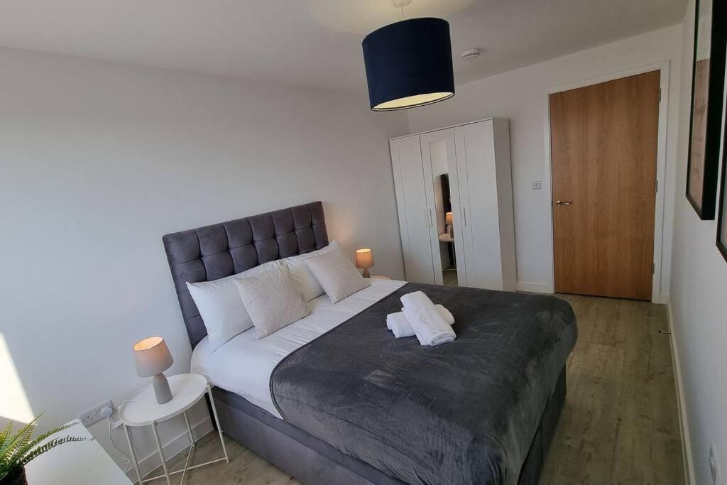 2 Bedroom Penthouse Holiday home Manchester