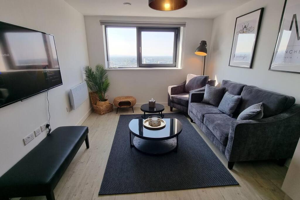 2 Bedroom Penthouse Manchester